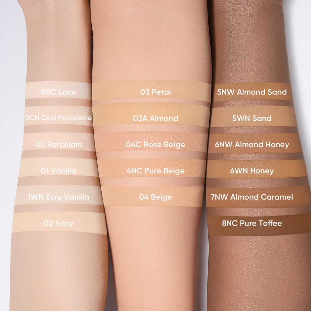 Ultra Cover Powder Foundation compact with matching shade swatch